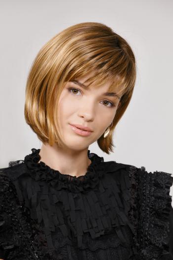 Krátka parochna SARA MONOPART